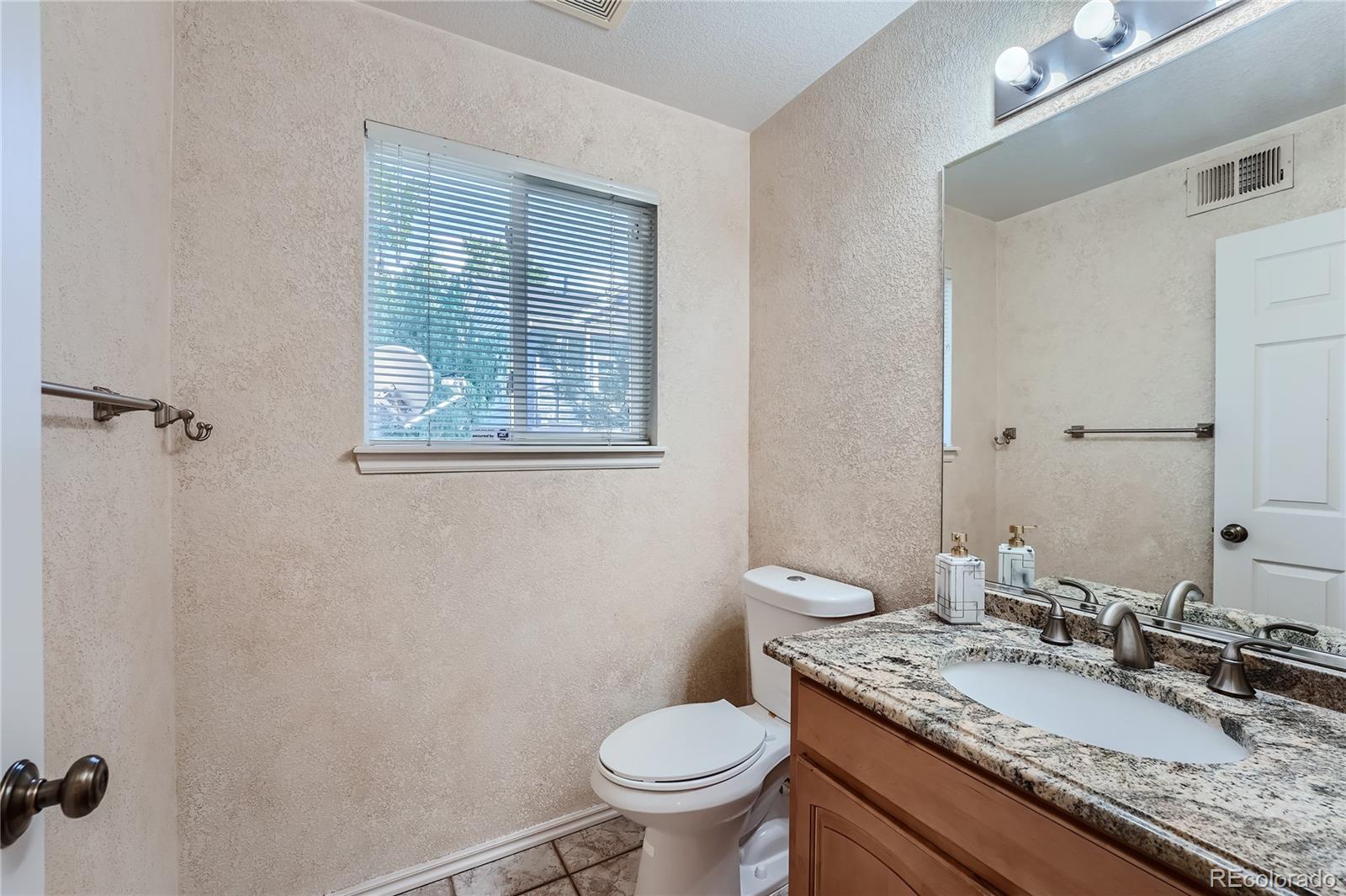 MLS Image #11 for 18872 e prentice place,centennial, Colorado