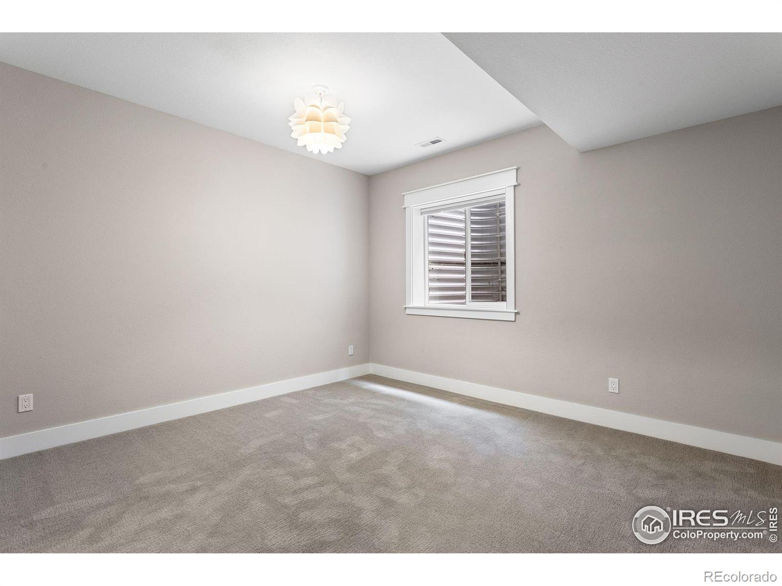 MLS Image #30 for 3283  ulster street,denver, Colorado