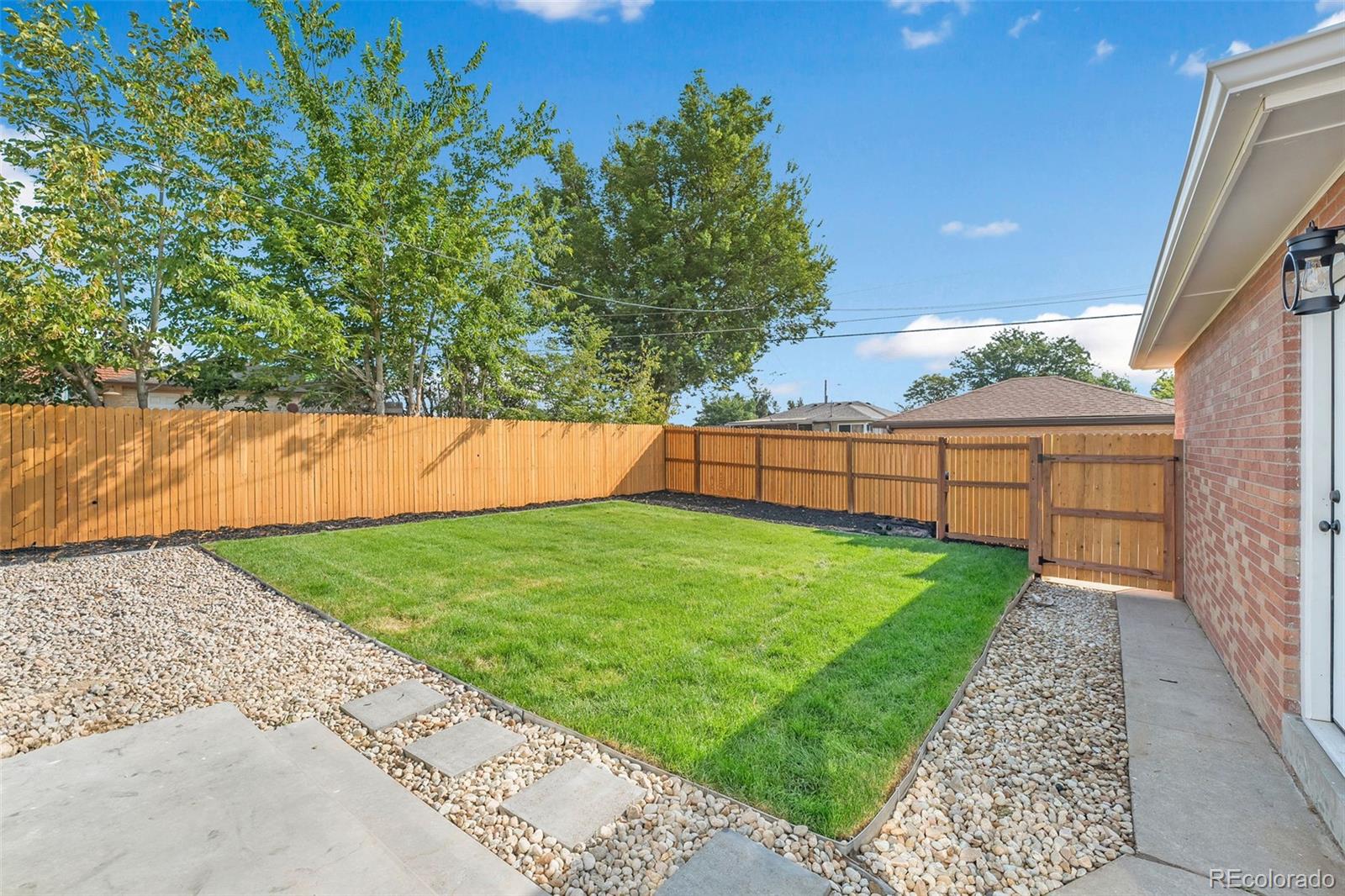 MLS Image #45 for 3034  leyden street,denver, Colorado