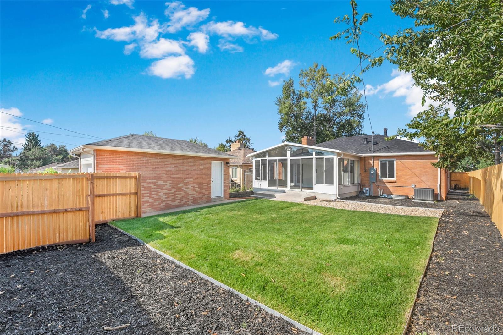 MLS Image #46 for 3034  leyden street,denver, Colorado