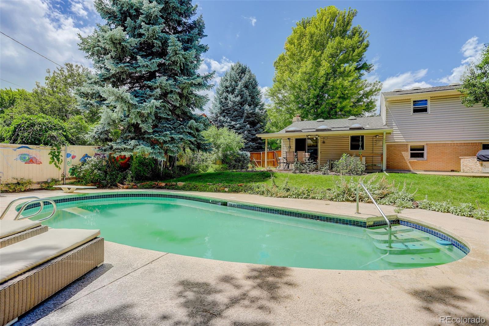 MLS Image #43 for 2616 s leyden street,denver, Colorado