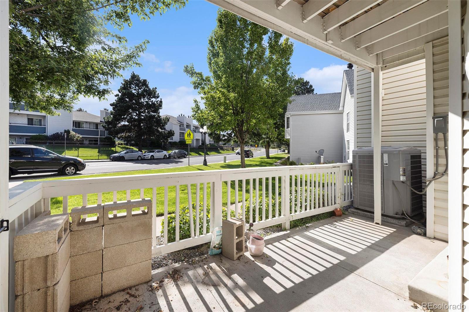 MLS Image #13 for 12503 e pacific circle,aurora, Colorado