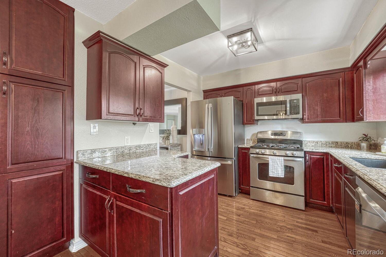 MLS Image #9 for 7412 e princeton avenue,denver, Colorado