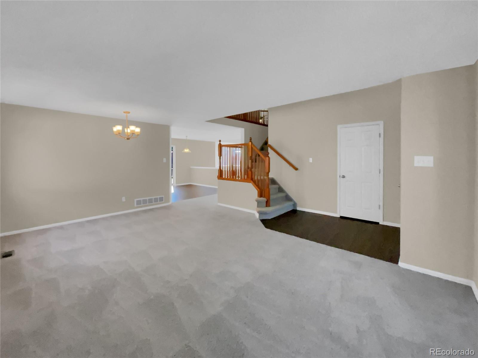 MLS Image #6 for 11328  newark street,commerce city, Colorado