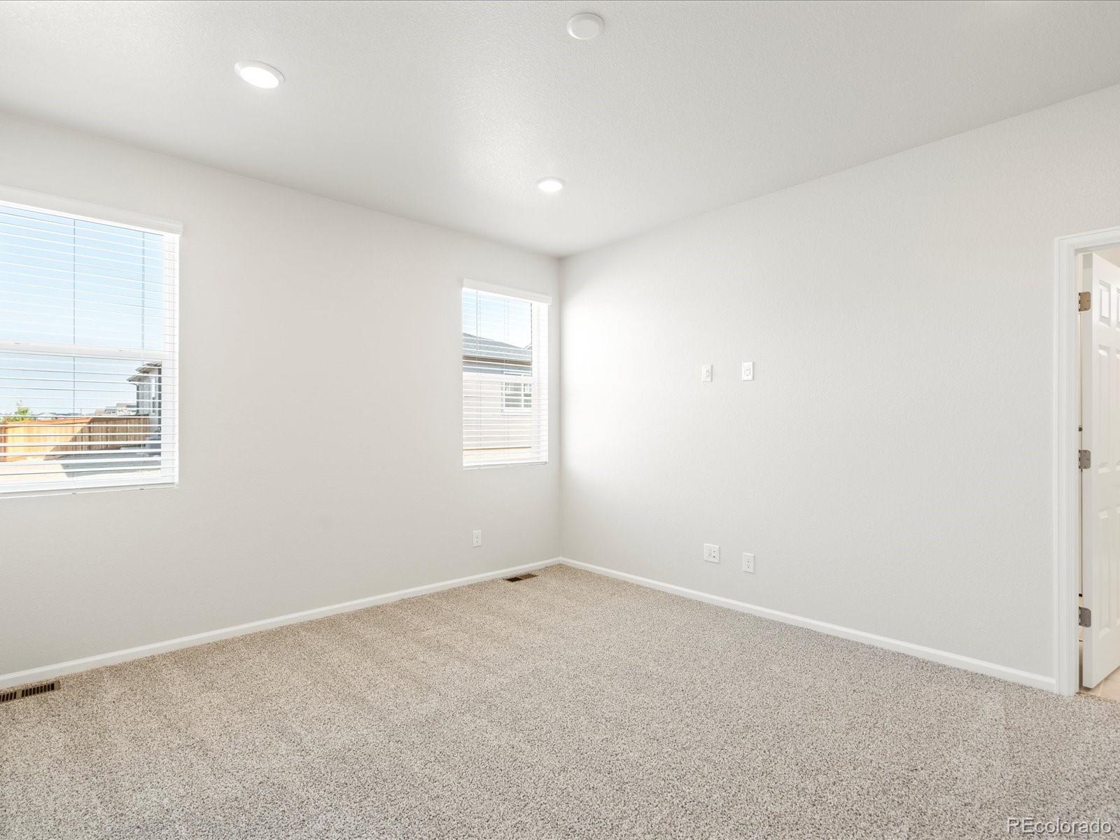 MLS Image #12 for 17305 e 91st place,commerce city, Colorado