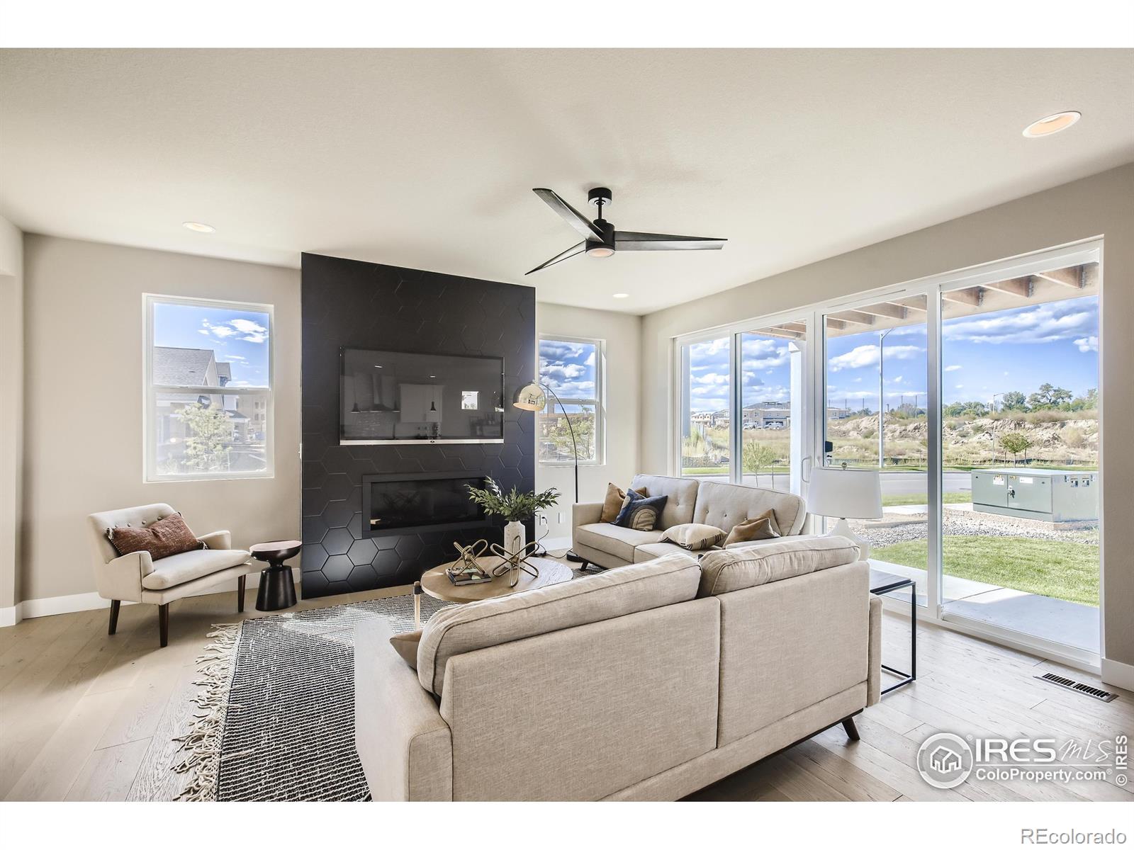 MLS Image #2 for 2929  south flat circle,longmont, Colorado