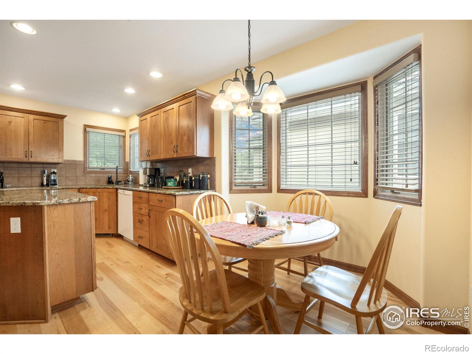 MLS Image #18 for 7552  tamarisk drive,fort collins, Colorado