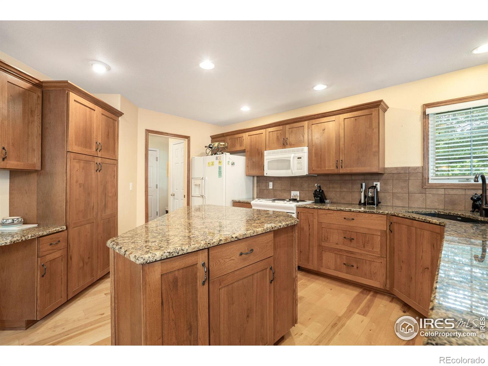 MLS Image #20 for 7552  tamarisk drive,fort collins, Colorado