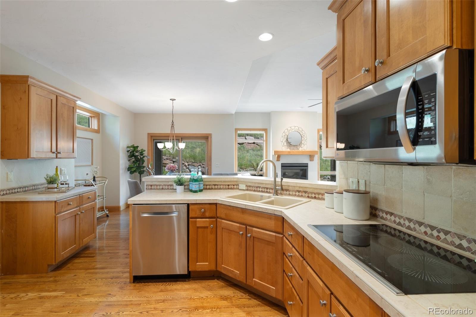 MLS Image #13 for 672  concerto drive,colorado springs, Colorado