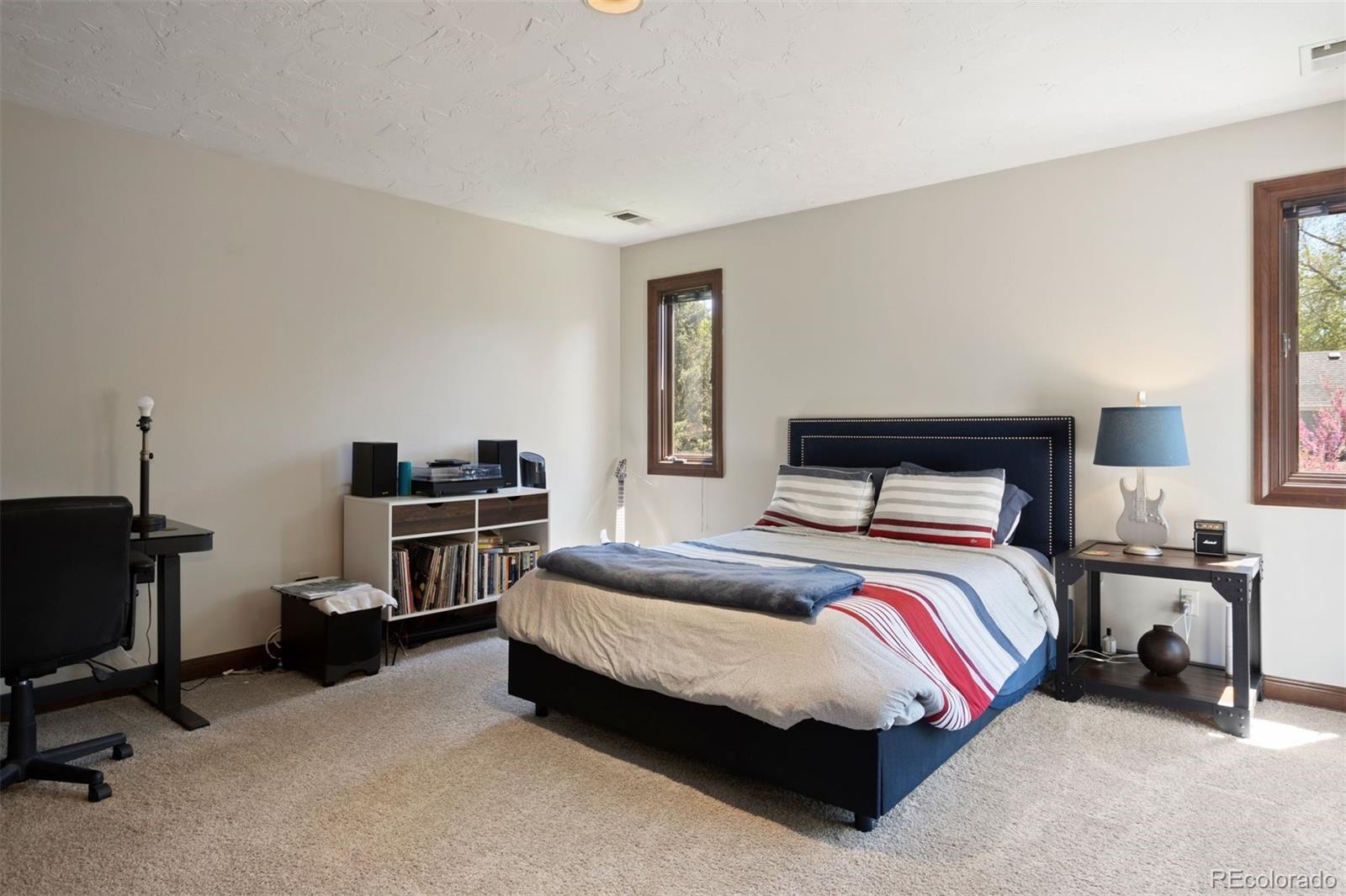 MLS Image #35 for 16  polo field lane,denver, Colorado