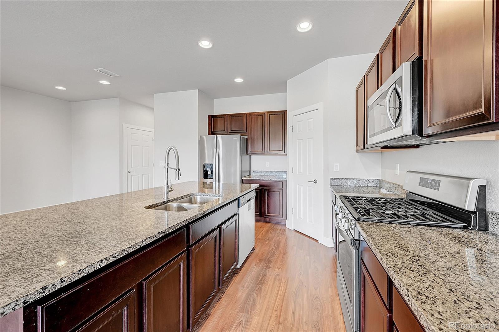 MLS Image #10 for 16261  bolling drive,denver, Colorado