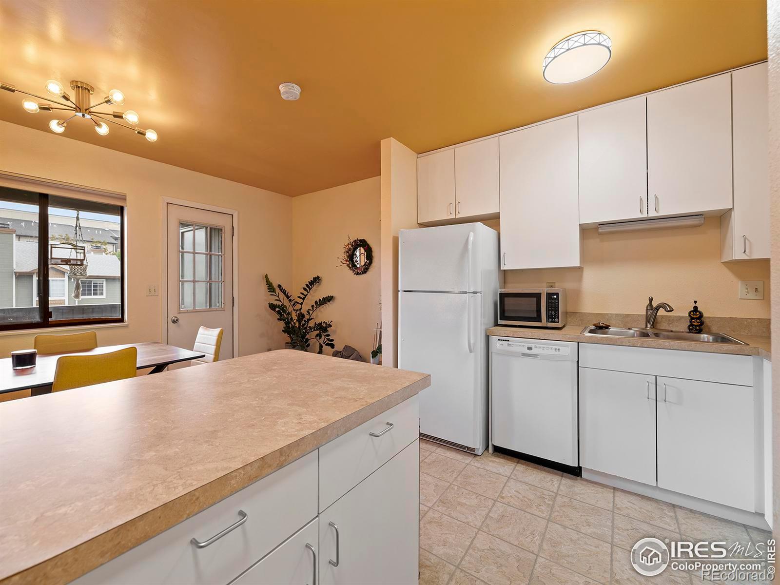 MLS Image #12 for 710  city park avenue,fort collins, Colorado