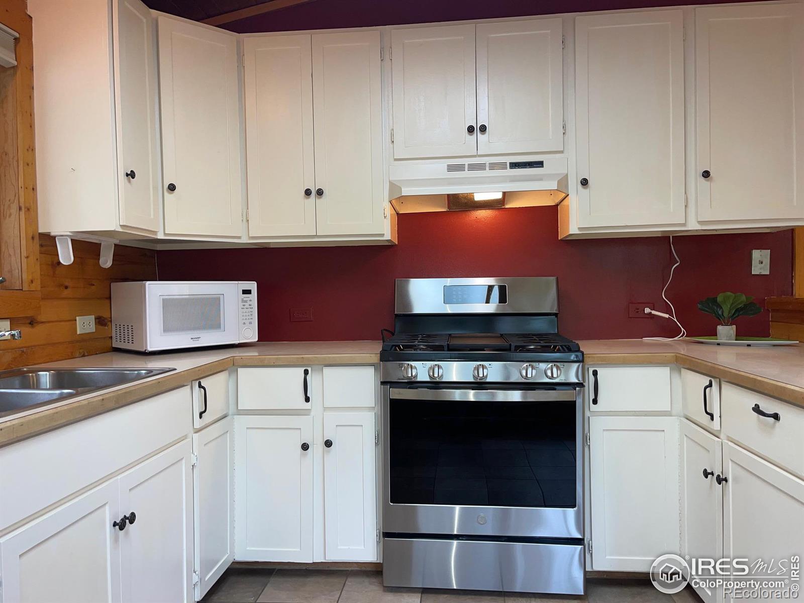 MLS Image #25 for 33 n skinner road,allenspark, Colorado