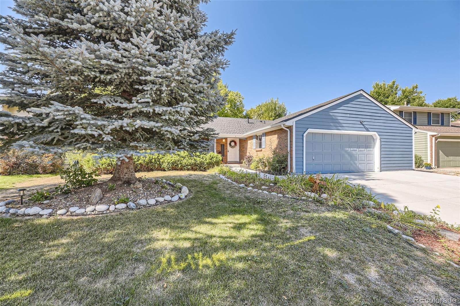 CMA Image for 10115 W Arbor Place,Littleton, Colorado