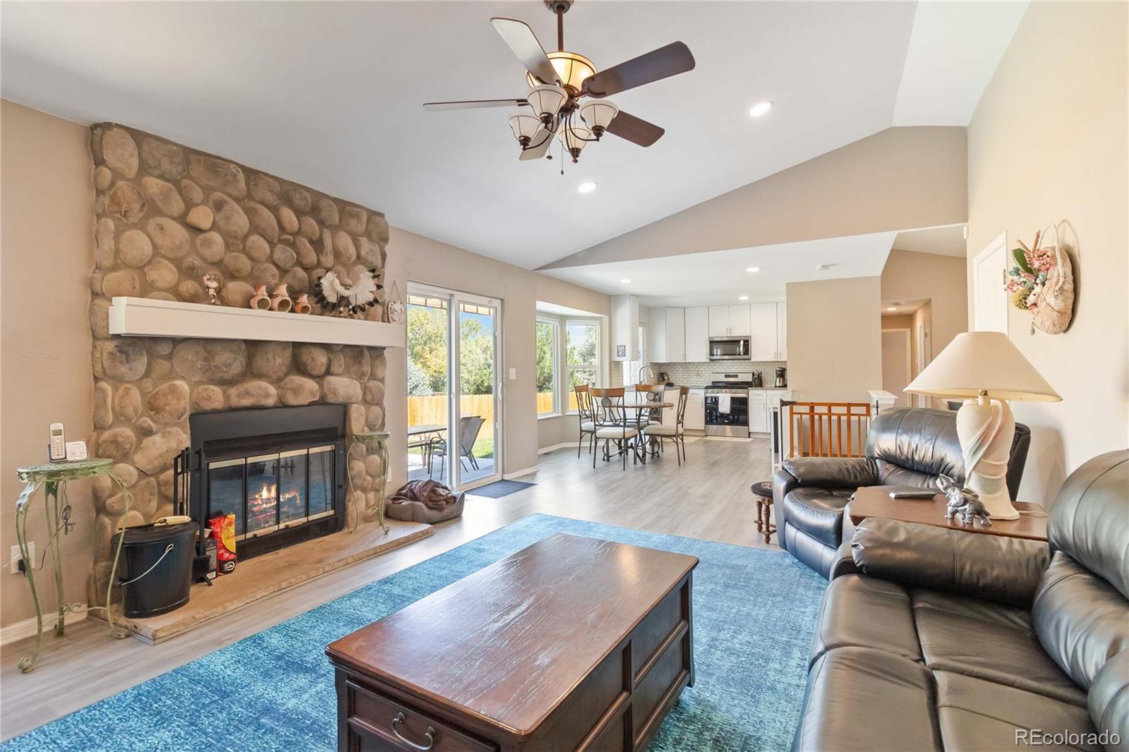 MLS Image #3 for 21225 e aberdeen drive,centennial, Colorado