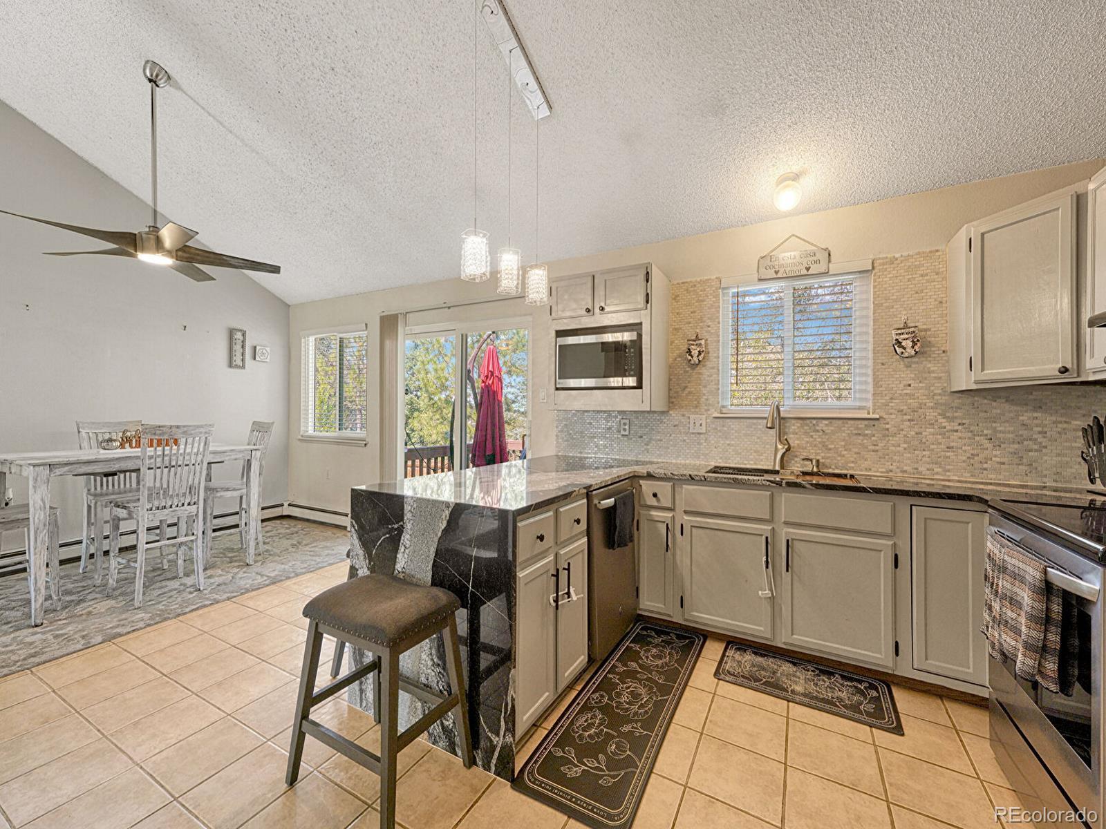 MLS Image #3 for 2851 w davies avenue,littleton, Colorado