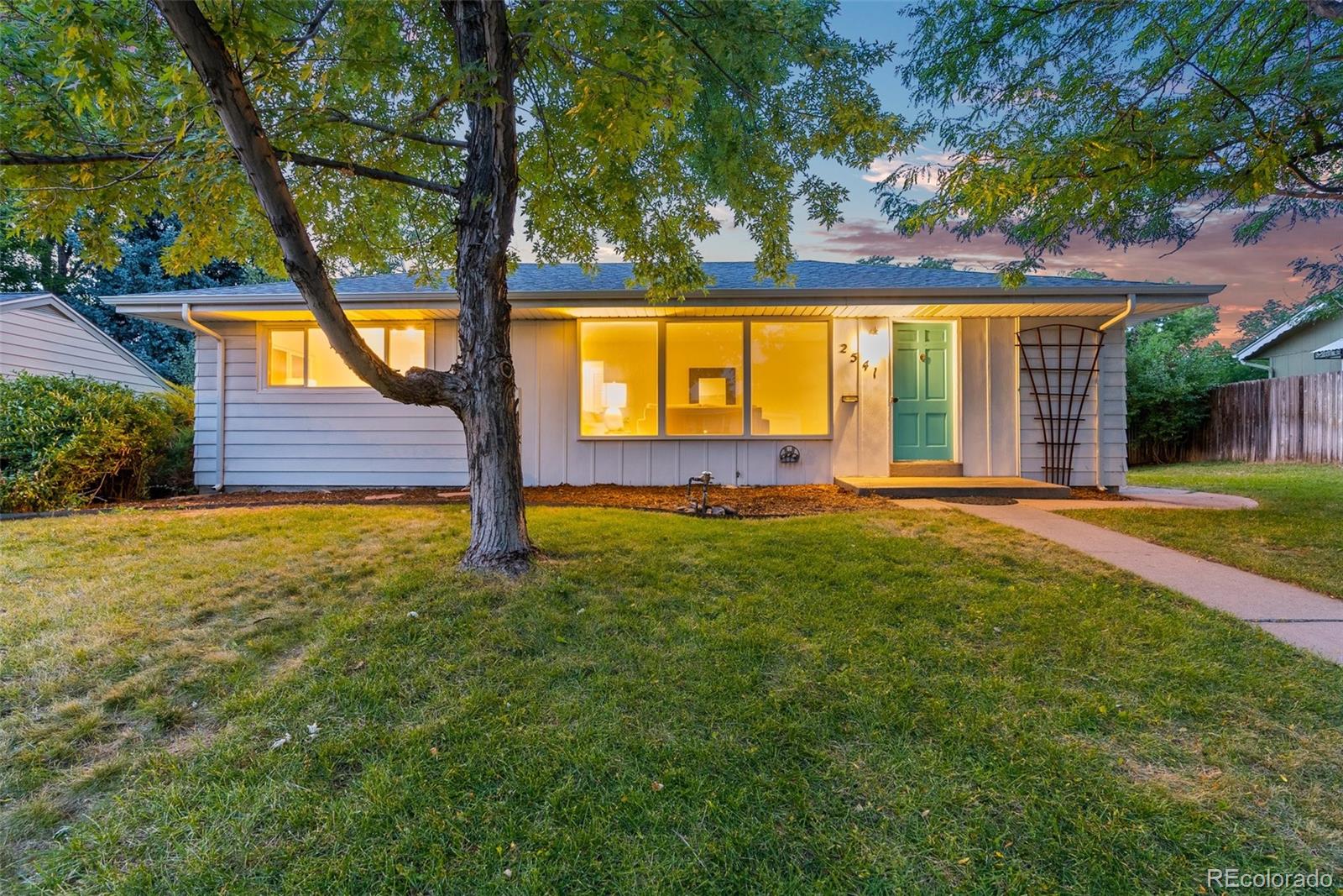 MLS Image #2 for 2541 s clermont street,denver, Colorado