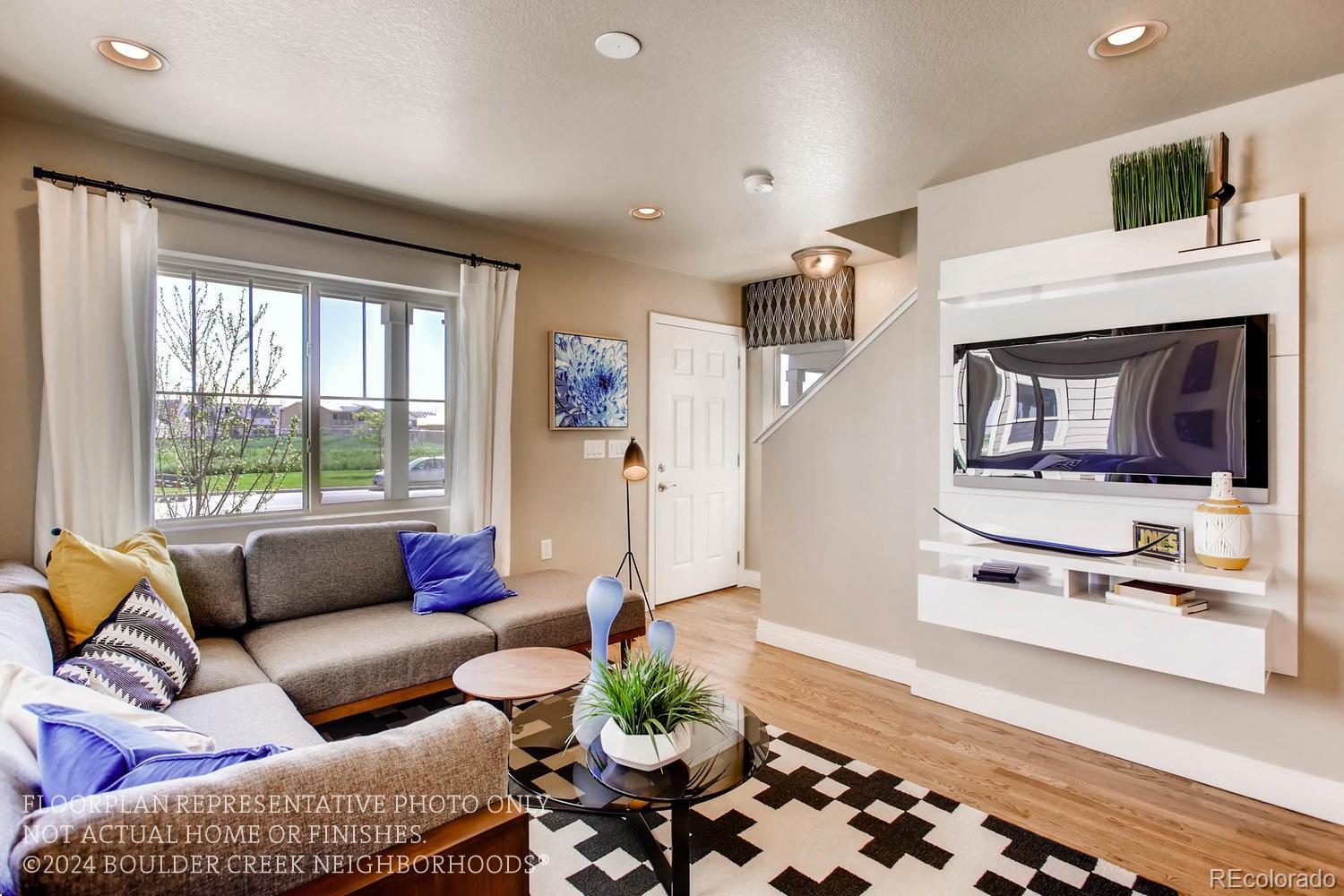 MLS Image #3 for 10291 e 62nd place,denver, Colorado