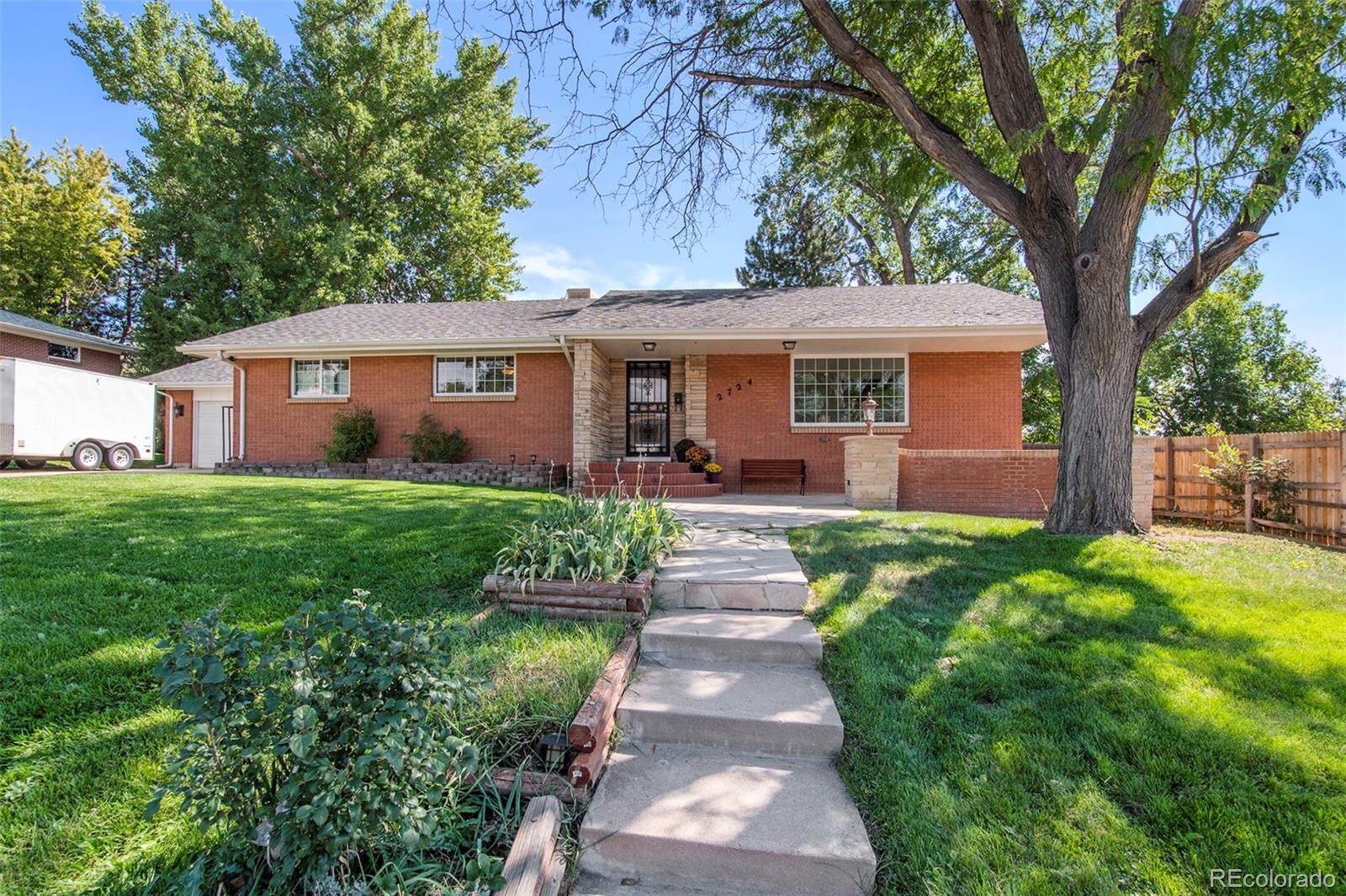 MLS Image #20 for 2724 s ames way,denver, Colorado