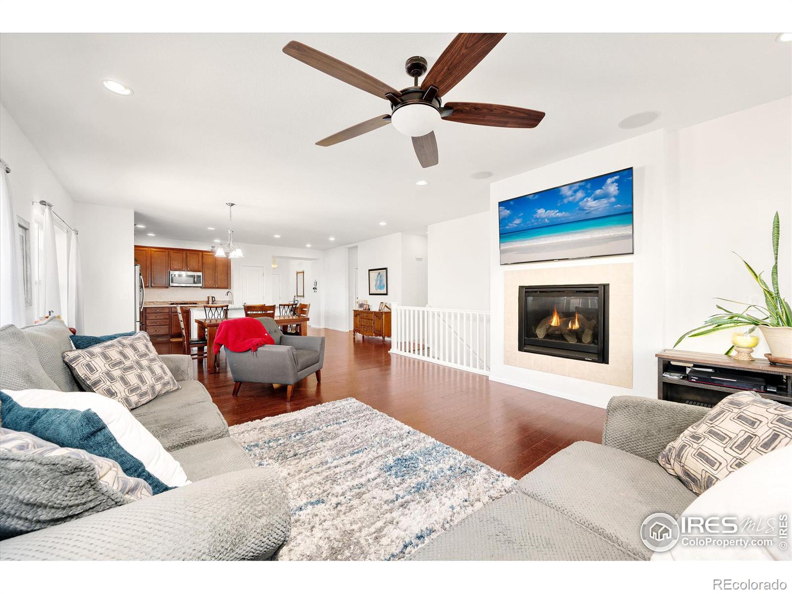 MLS Image #16 for 439  pekin drive,johnstown, Colorado