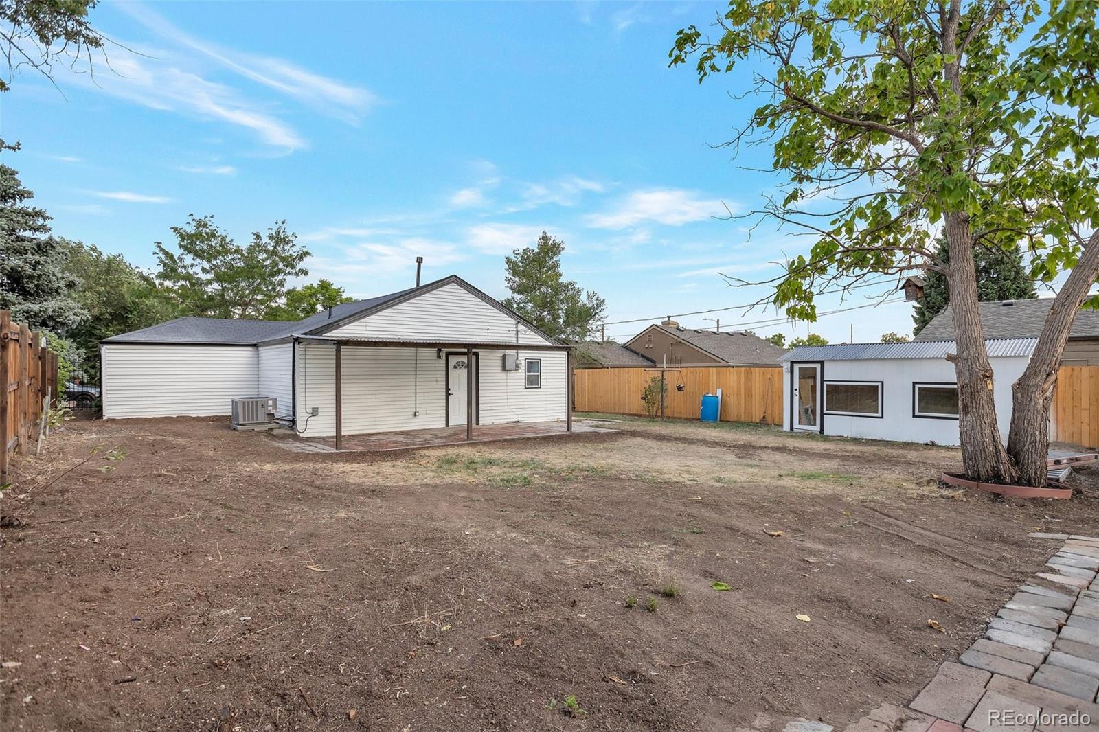 MLS Image #15 for 1131 s raleigh street,denver, Colorado