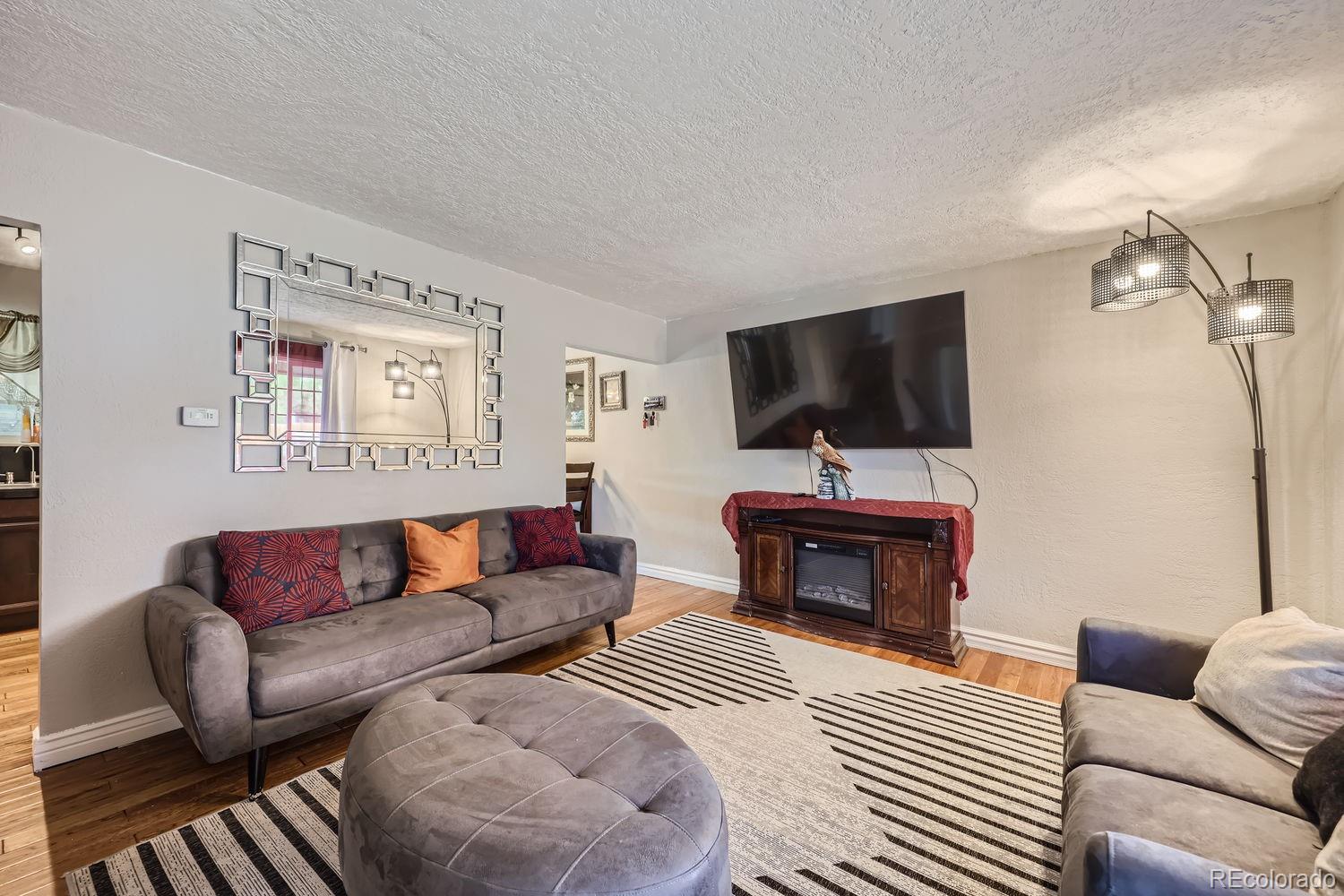 MLS Image #5 for 1624  nueva vista drive,denver, Colorado