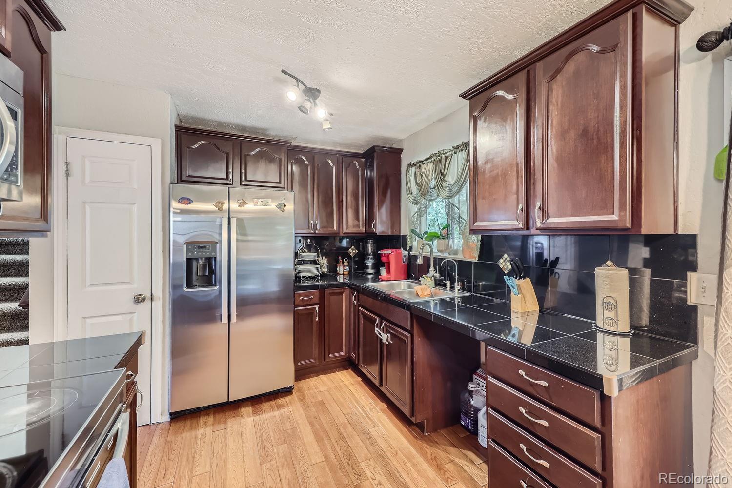 MLS Image #9 for 1624  nueva vista drive,denver, Colorado