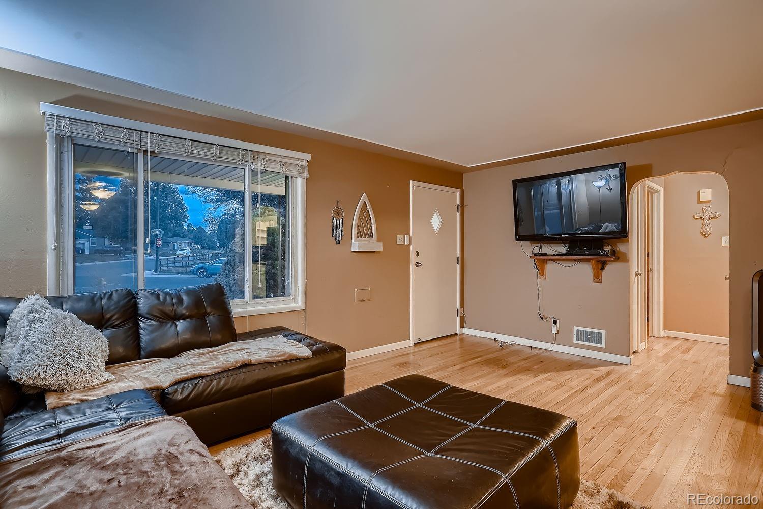 MLS Image #9 for 2786 s hooker street,denver, Colorado