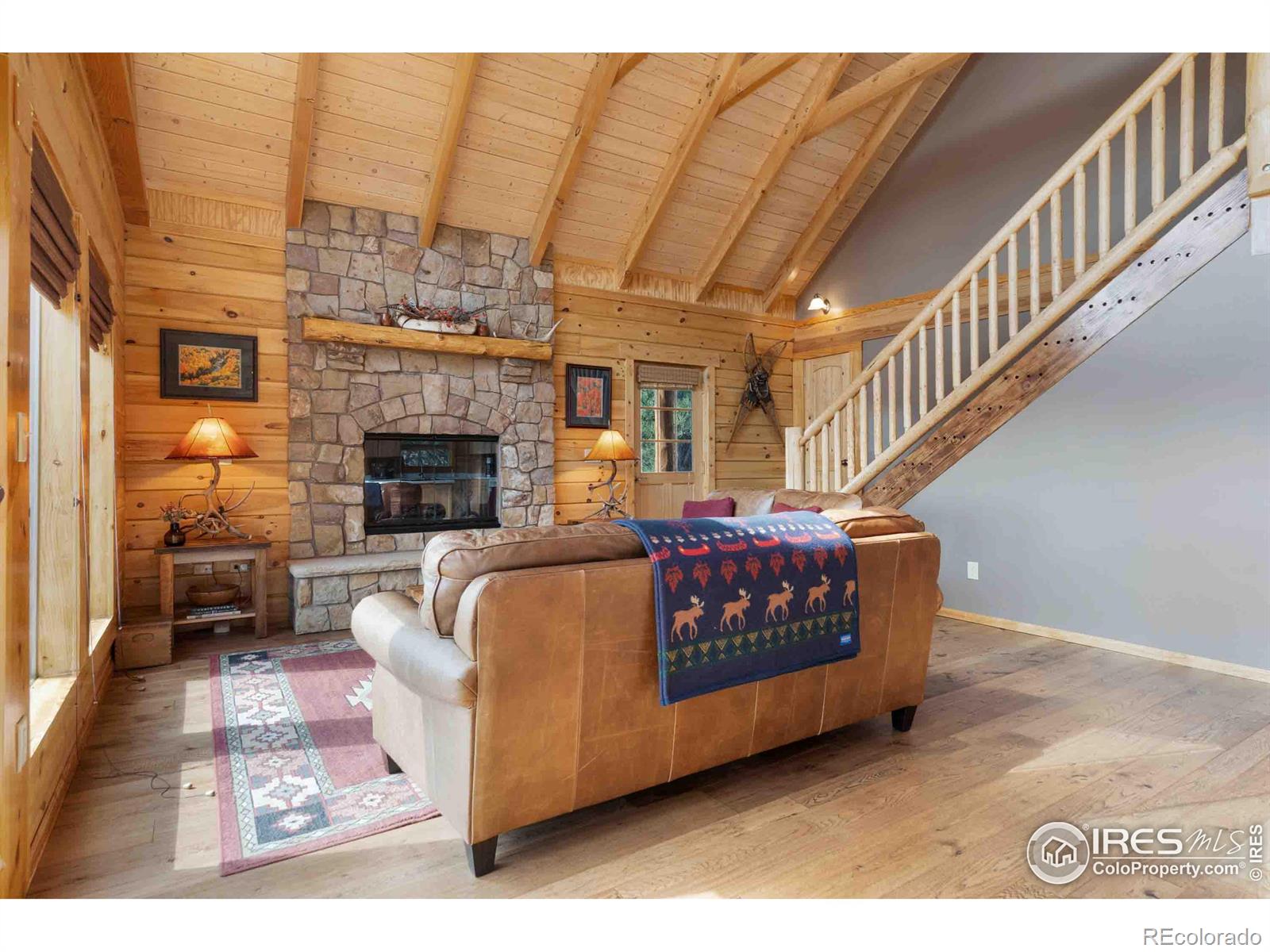 MLS Image #18 for 905  bulwark ridge drive,glen haven, Colorado