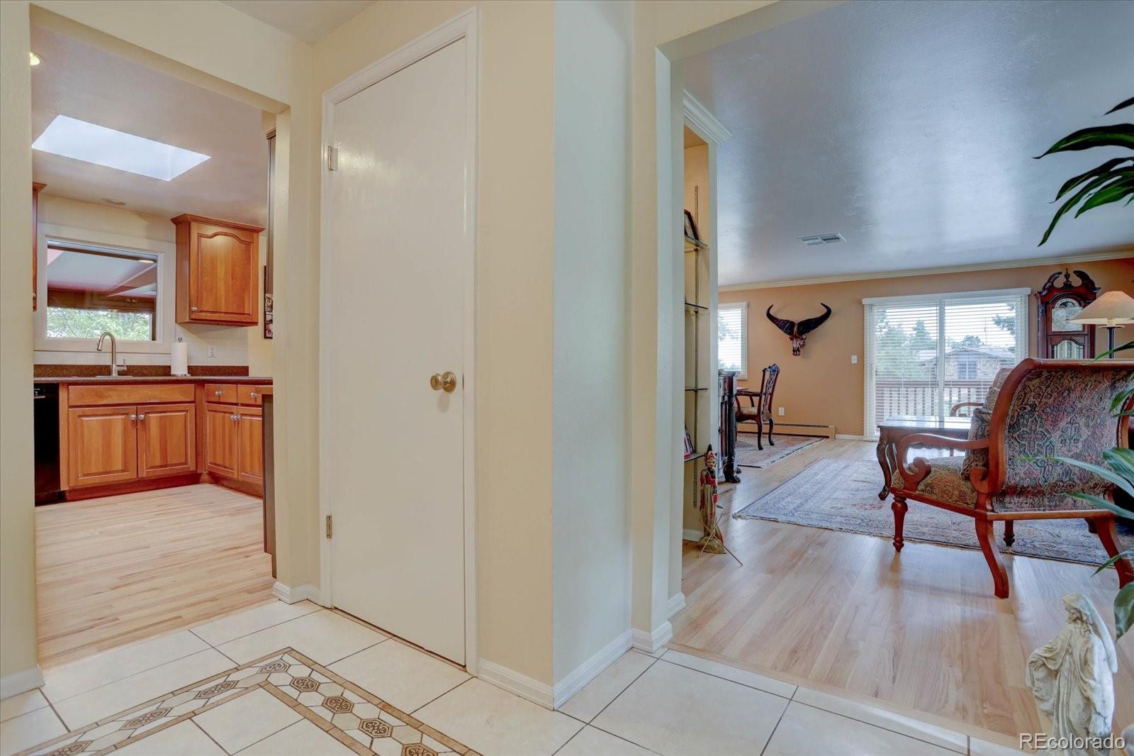 MLS Image #4 for 2044  crestvue circle,golden, Colorado