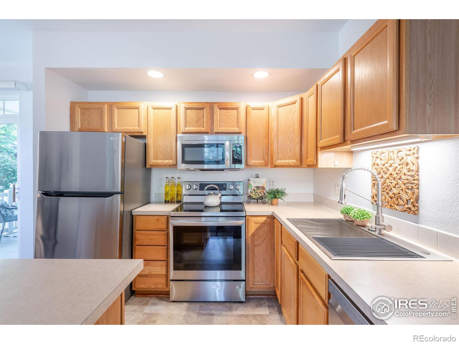 MLS Image #11 for 635  gooseberry drive,longmont, Colorado