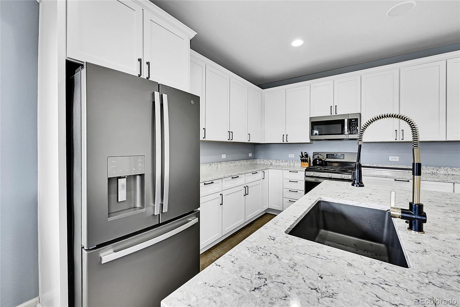 MLS Image #16 for 284 s titus street,aurora, Colorado