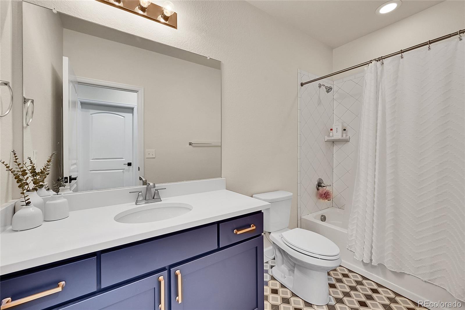 MLS Image #39 for 284 s titus street,aurora, Colorado