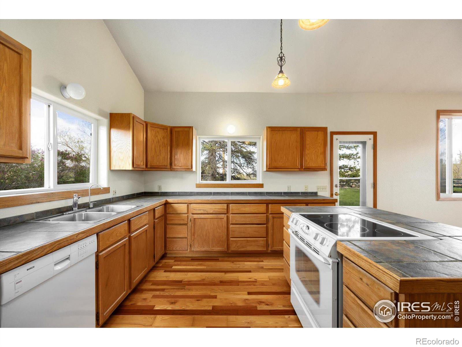 MLS Image #13 for 12645  foothills highway,longmont, Colorado