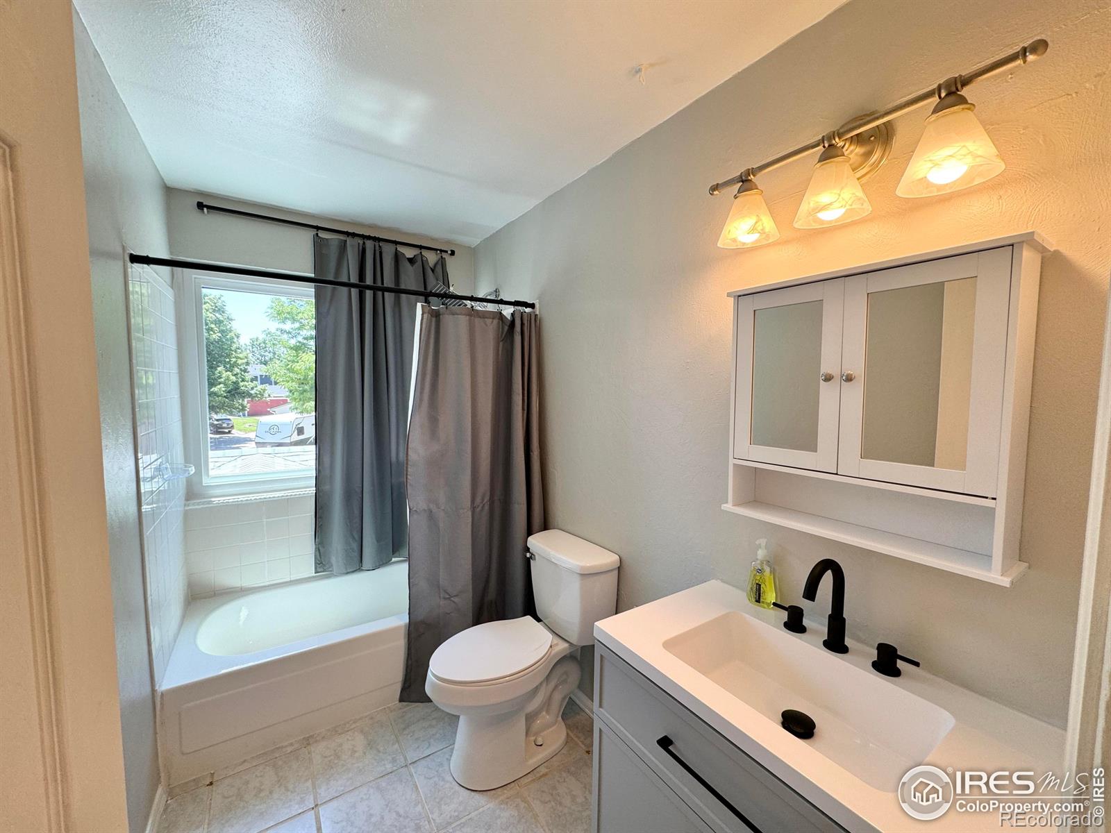 MLS Image #9 for 8089  miller circle,arvada, Colorado