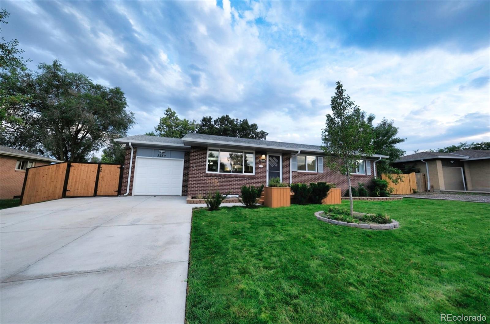 MLS Image #3 for 3250 w saratoga avenue,englewood, Colorado