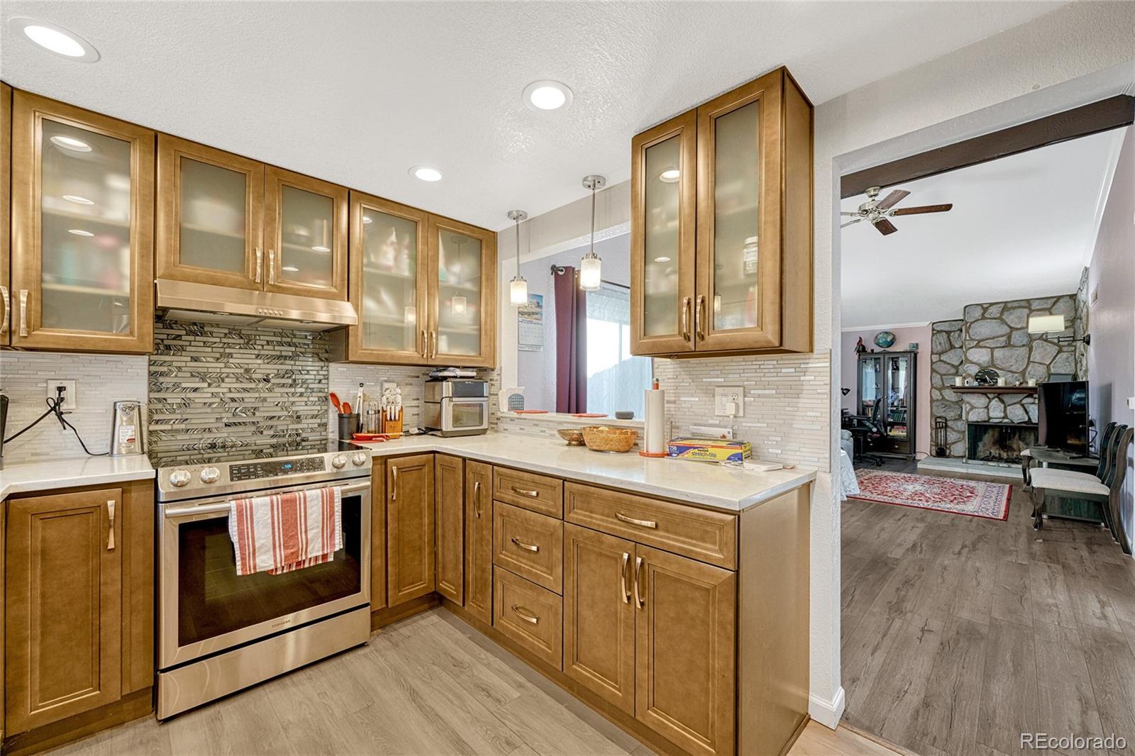 MLS Image #10 for 16045 e ithaca place,aurora, Colorado