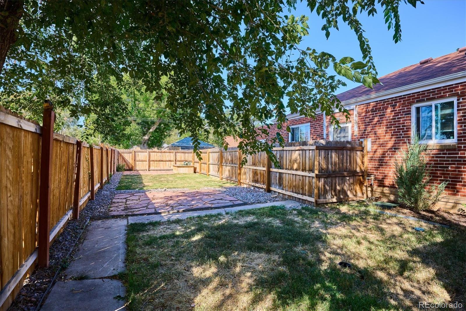 MLS Image #21 for 1543 n willow street,denver, Colorado