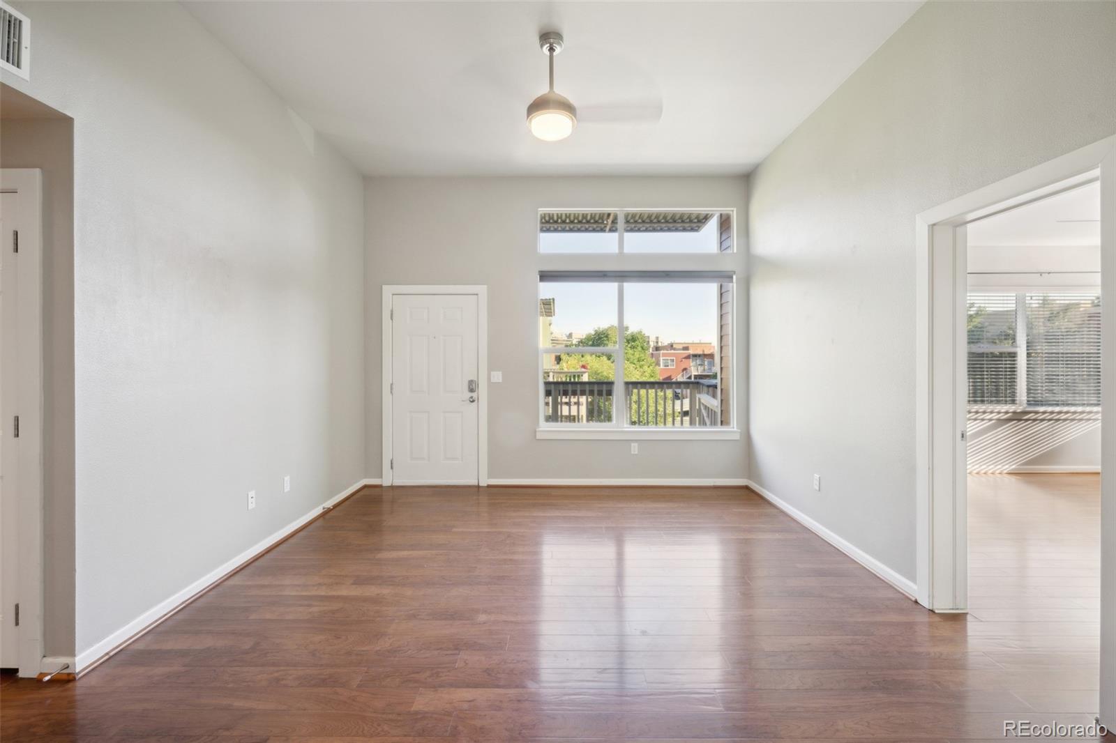 MLS Image #17 for 2808  syracuse street,denver, Colorado