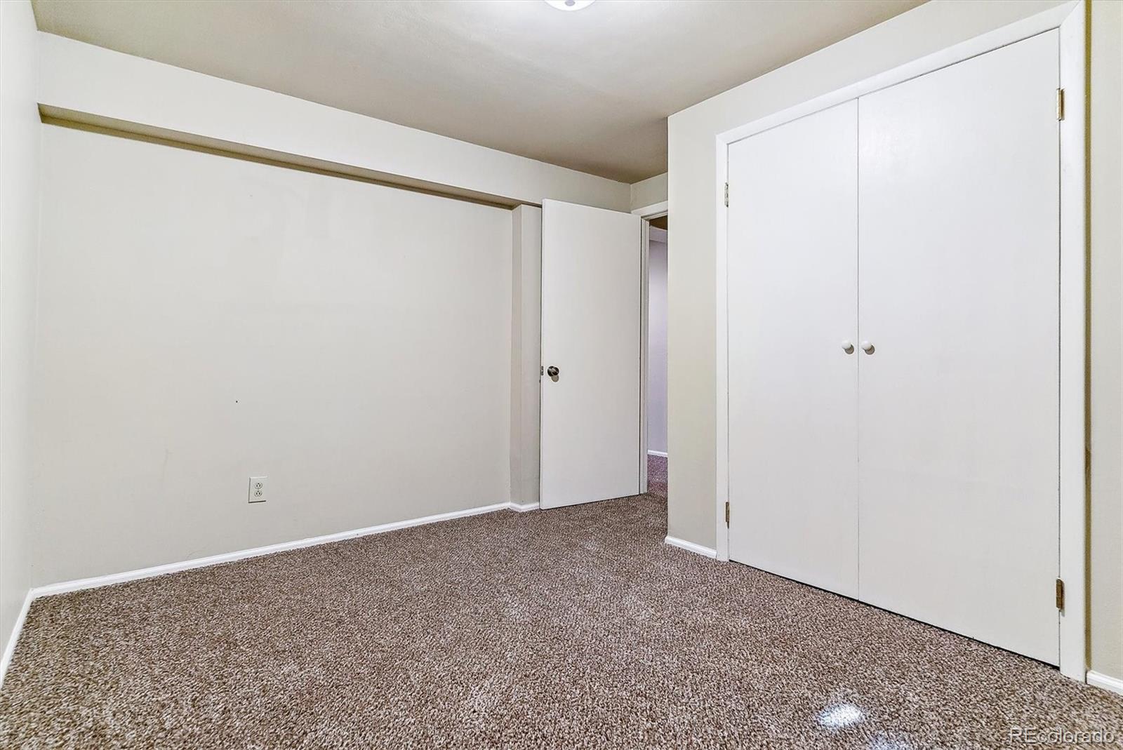 MLS Image #22 for 2518 s vaughn way,aurora, Colorado