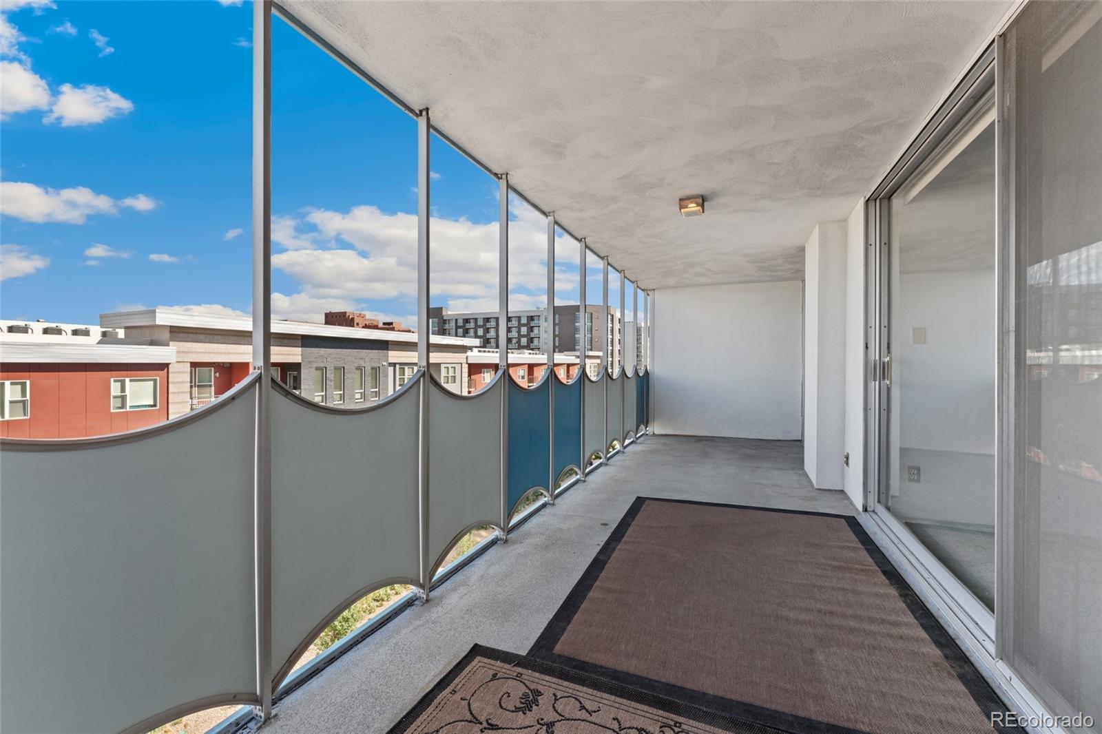 MLS Image #15 for 1155 n ash street,denver, Colorado