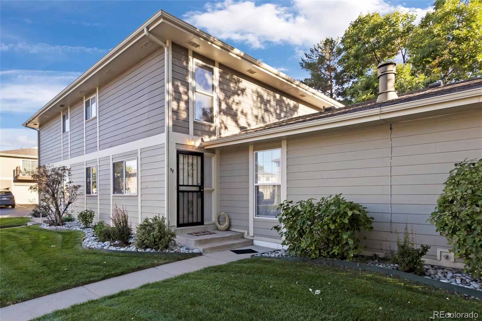 MLS Image #0 for 1250 s monaco parkway,denver, Colorado