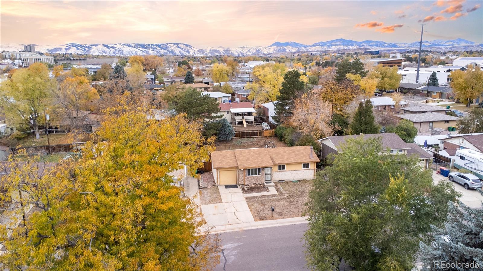 MLS Image #0 for 909  nelson street,lakewood, Colorado