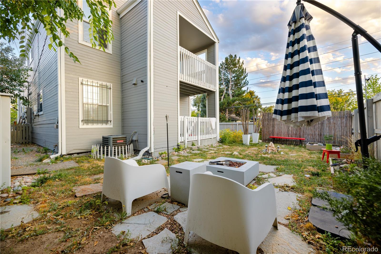 MLS Image #8 for 1403  valentia street,denver, Colorado