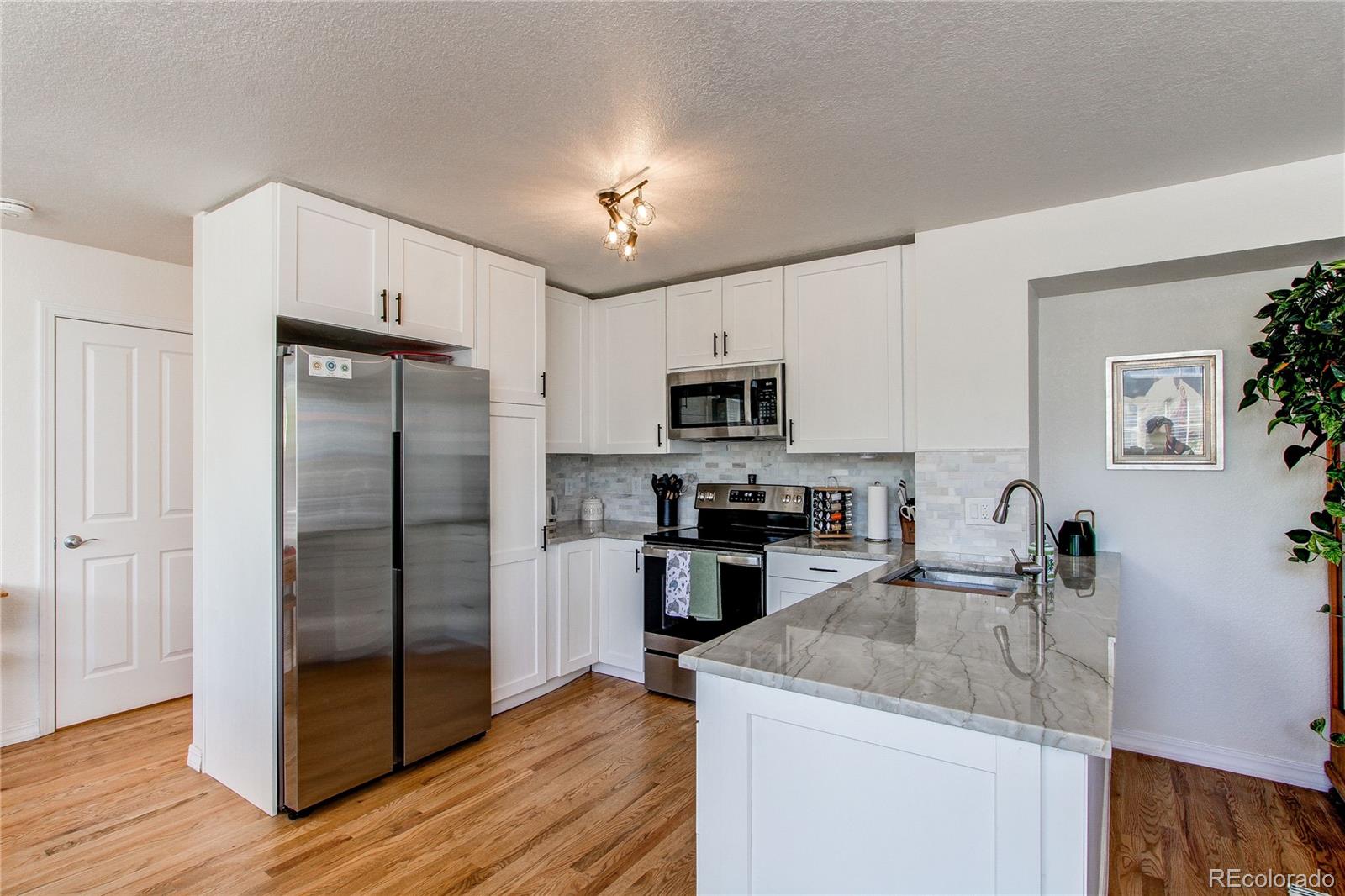 MLS Image #11 for 13900  lake song lane,broomfield, Colorado