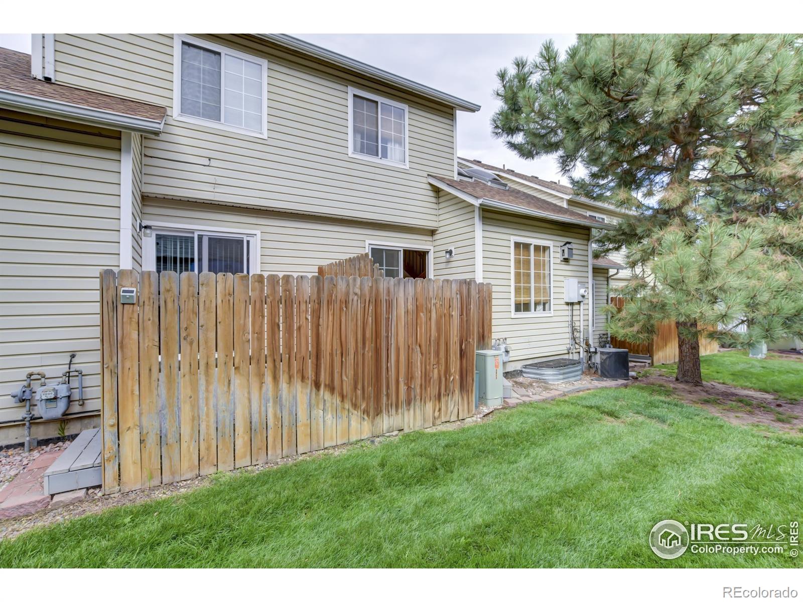 MLS Image #16 for 3813 e 121st avenue,thornton, Colorado