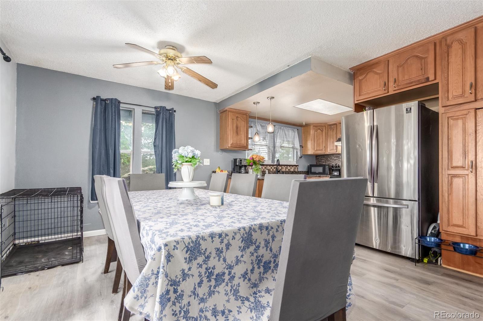 MLS Image #5 for 282 s newark circle,aurora, Colorado