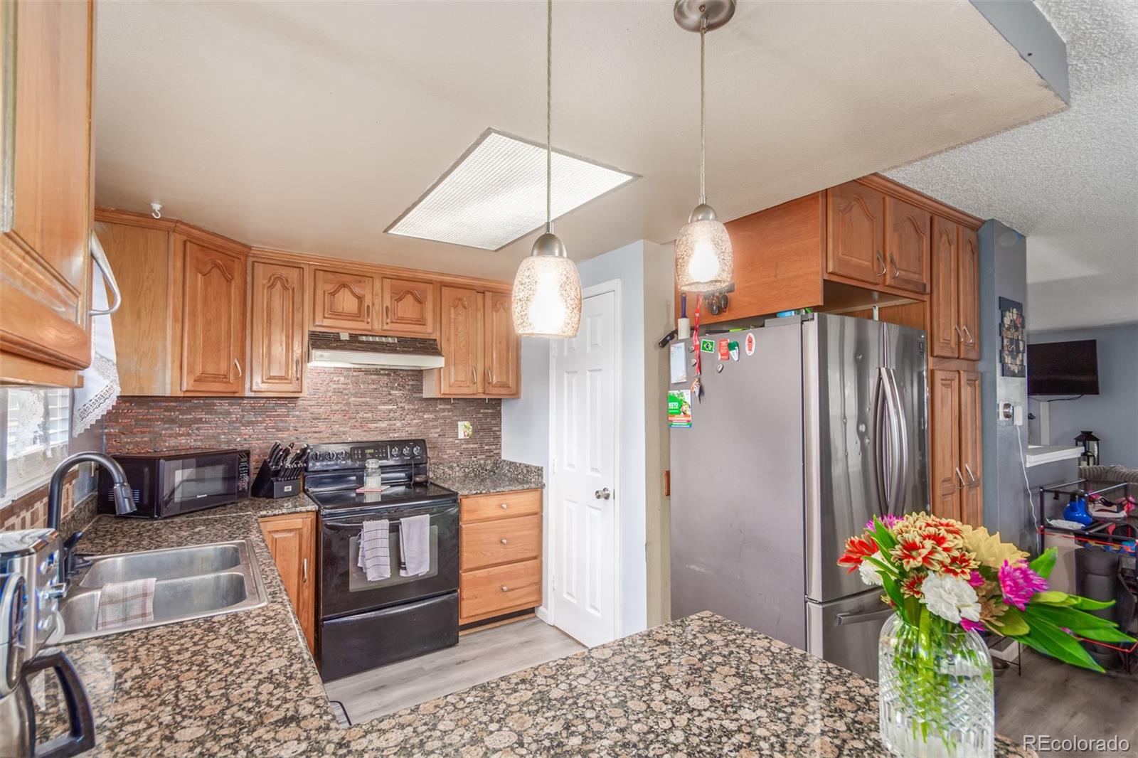 MLS Image #7 for 282 s newark circle ,aurora, Colorado