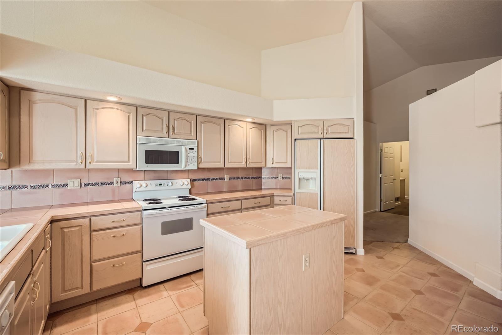 MLS Image #10 for 5025  vista del sol point,colorado springs, Colorado