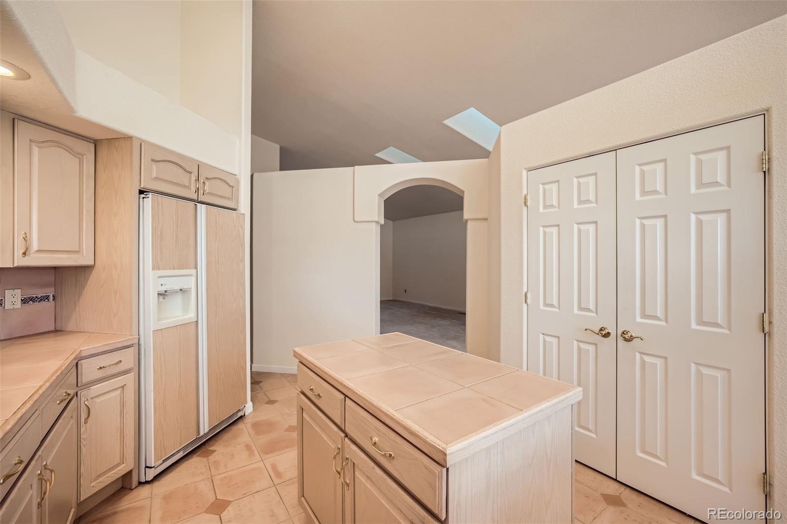 MLS Image #11 for 5025  vista del sol point,colorado springs, Colorado